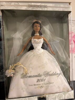 AA African American Stunning Barbie Bridal Doll Romantic Wedding Vintage 2001
